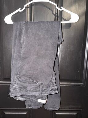 Signature by Levi Strauss Black Straight-Leg Jeans